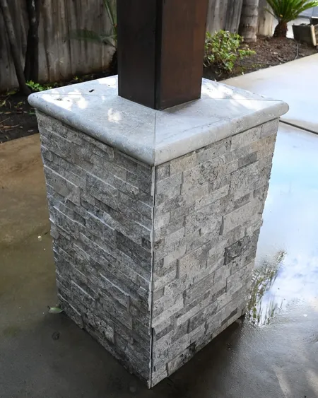 Brick facade work on a outdoor column